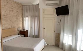 Hostal Cervantes
